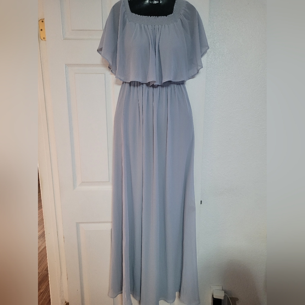Elegant Off-Shoulder Light Blue Dress - Picture 2 of 8